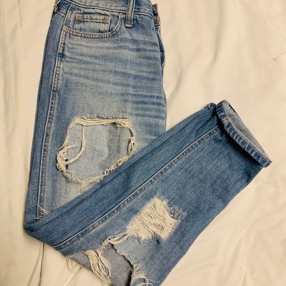 Heavily Distressed Boyfriend Jeans - Picture 2 of 4